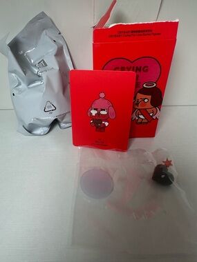 Crybaby Crying For Love “Stolen Heart” Figure
